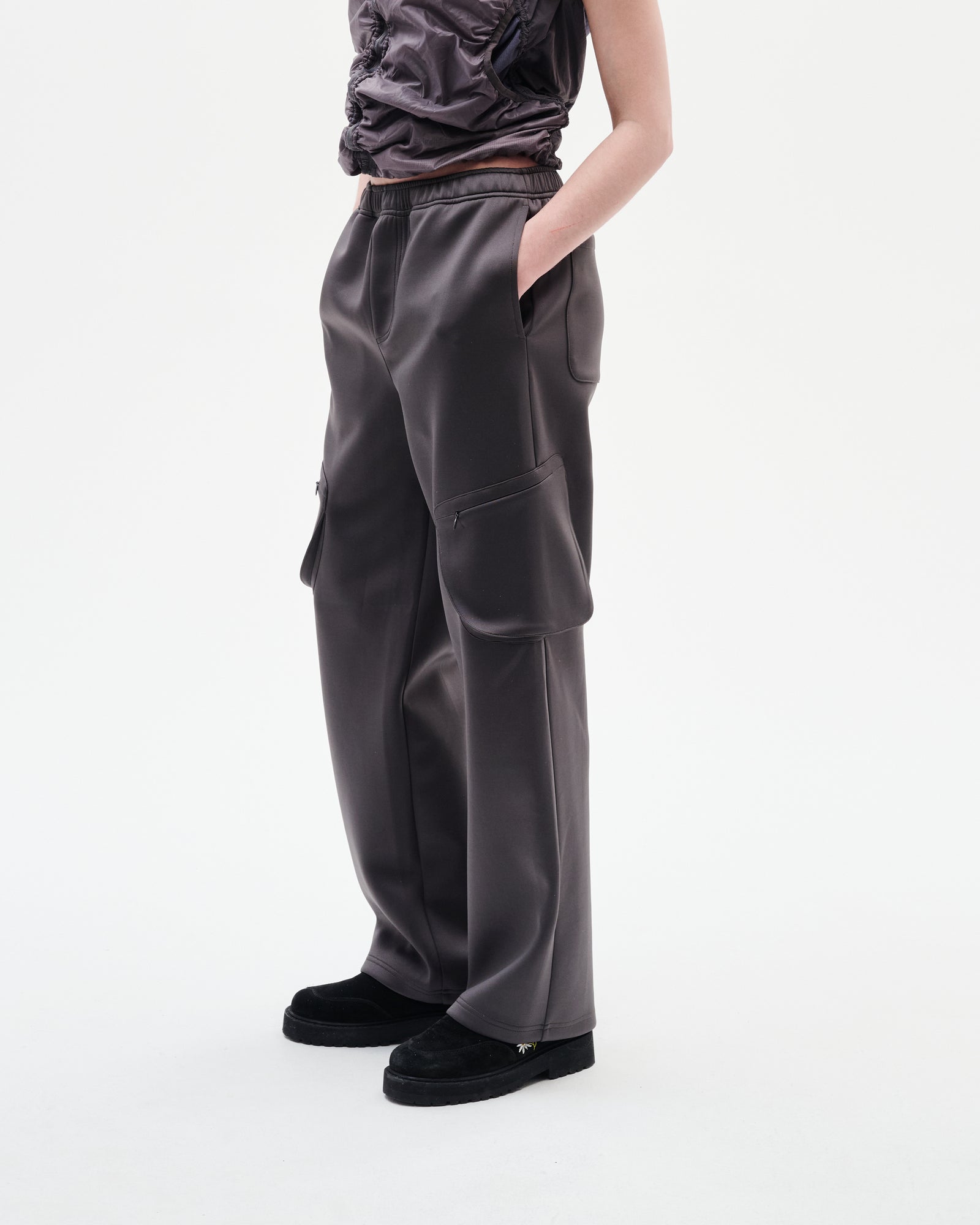 CARGO TROUSERS