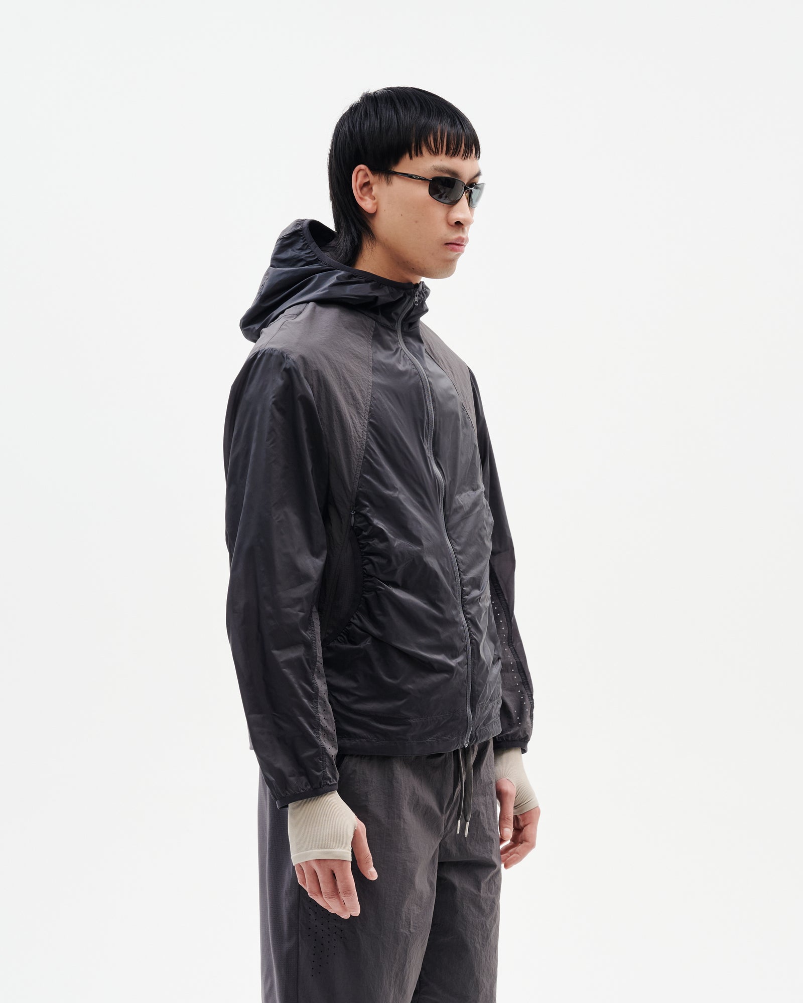 LIGHT TECHNICAL JACKET