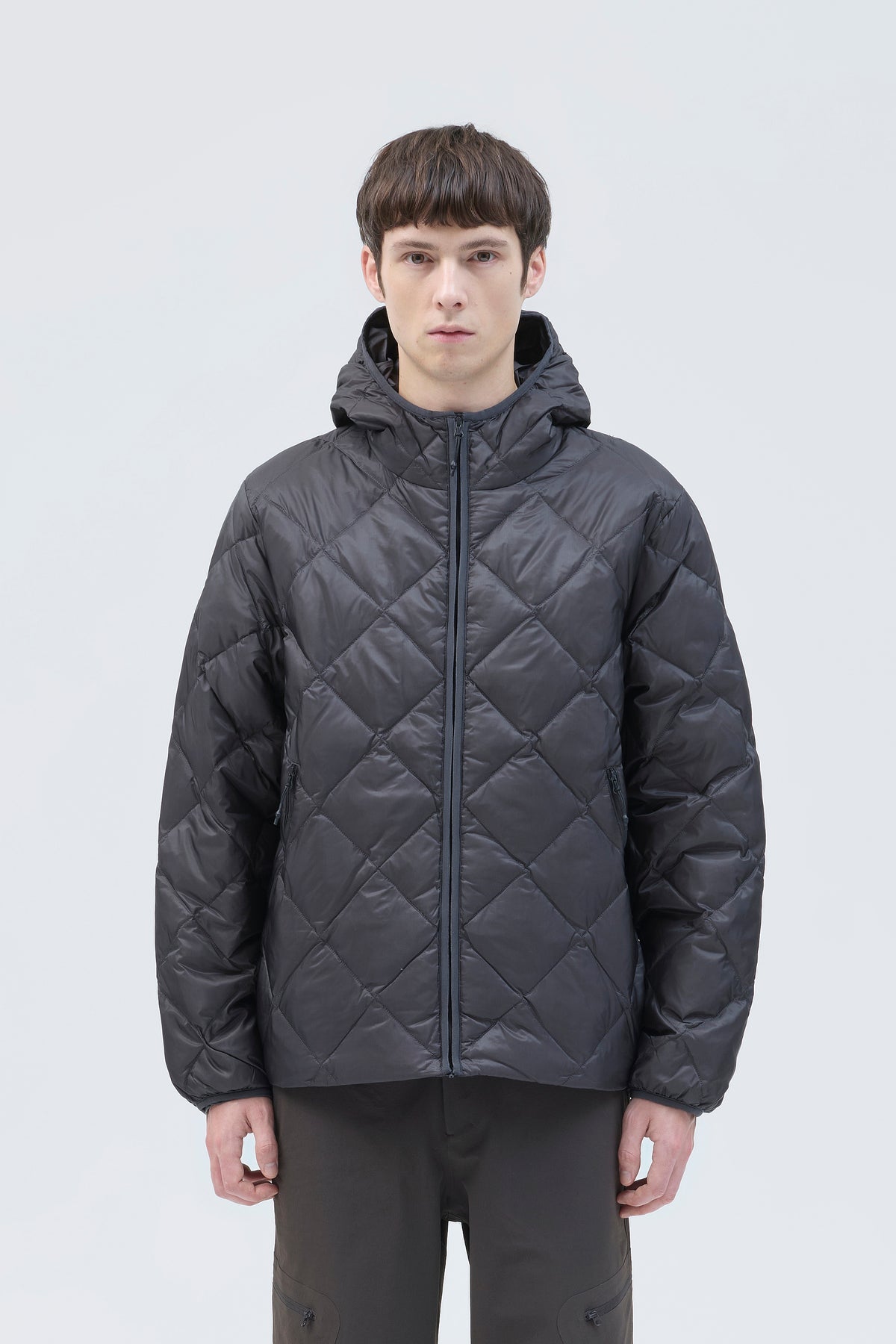 BASE LT DOWN HOODED JACKET