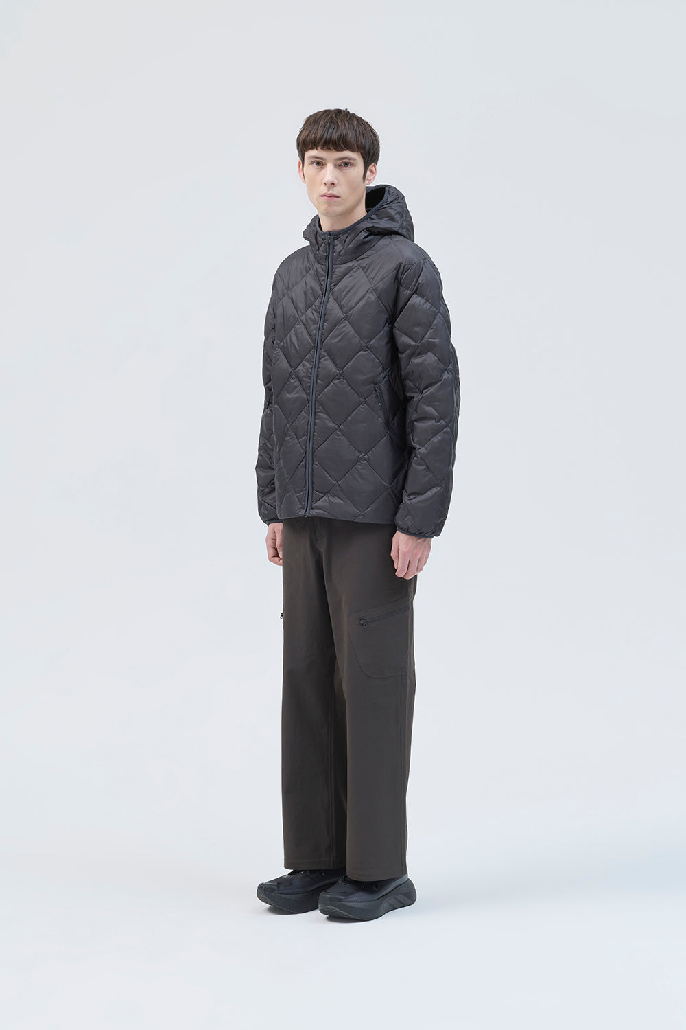 BASE LT DOWN HOODED JACKET