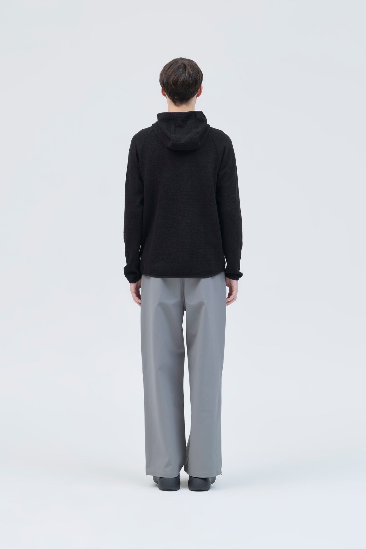 ORBIT KNIT HOODED PULLOVER