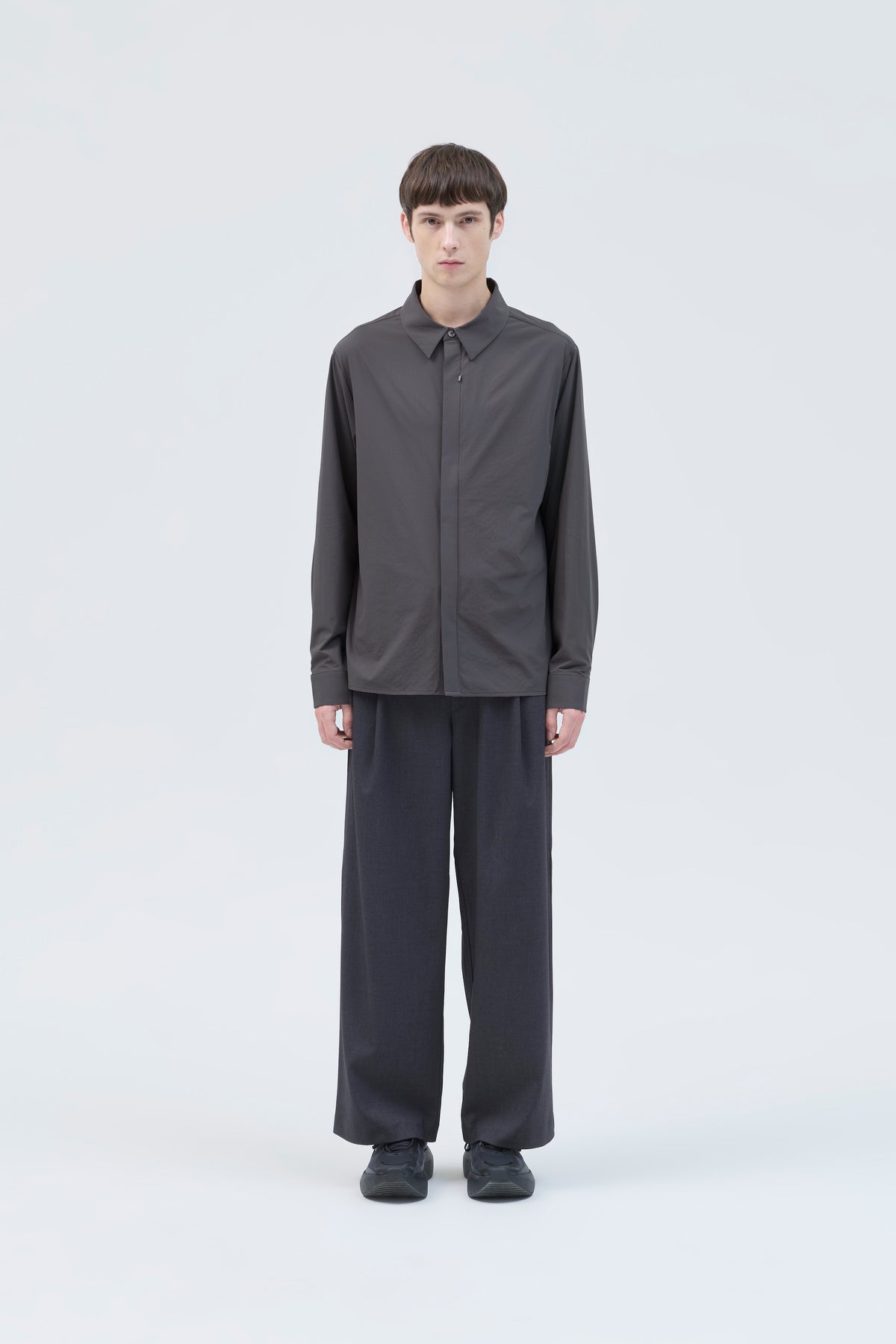 ALIGN BUTTON UP SHIRT