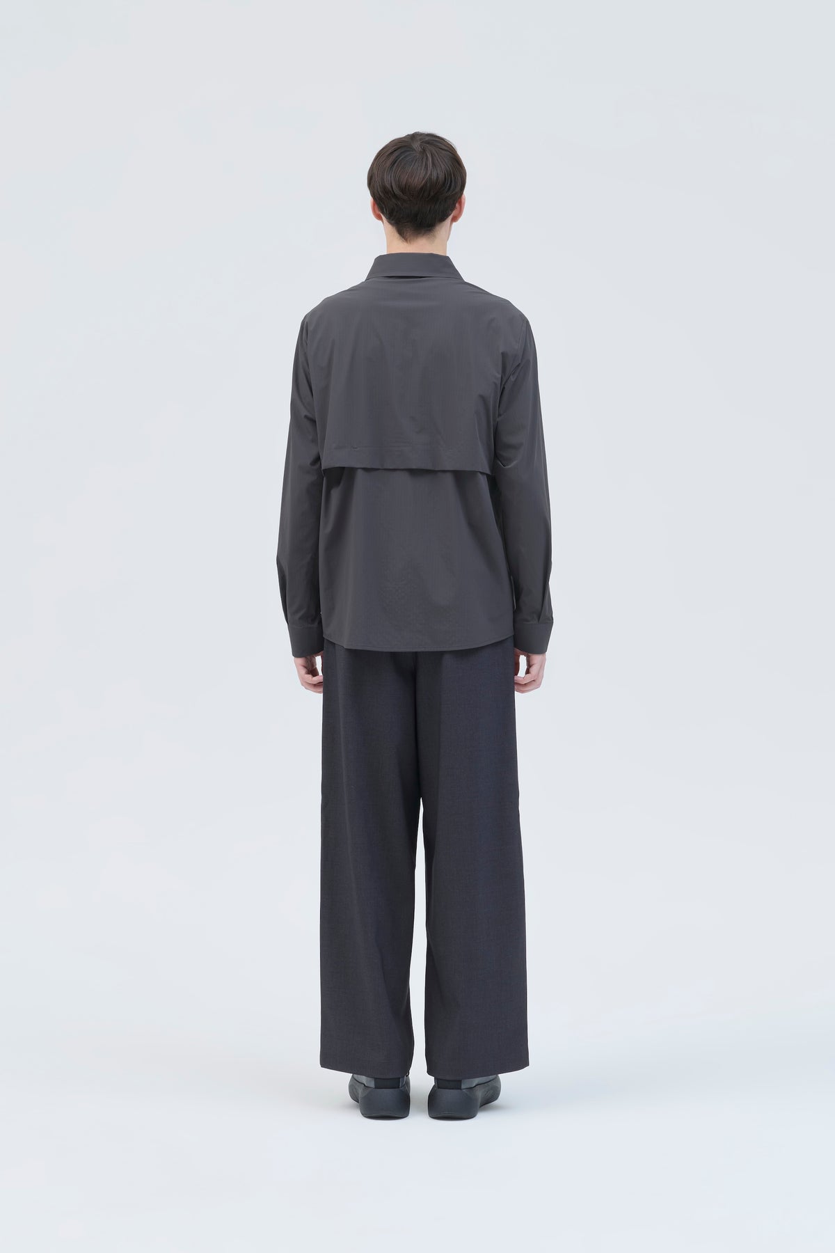 ALIGN BUTTON UP SHIRT