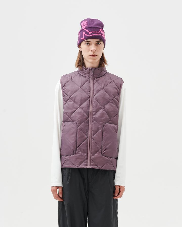 LIGHT DOWN VEST media