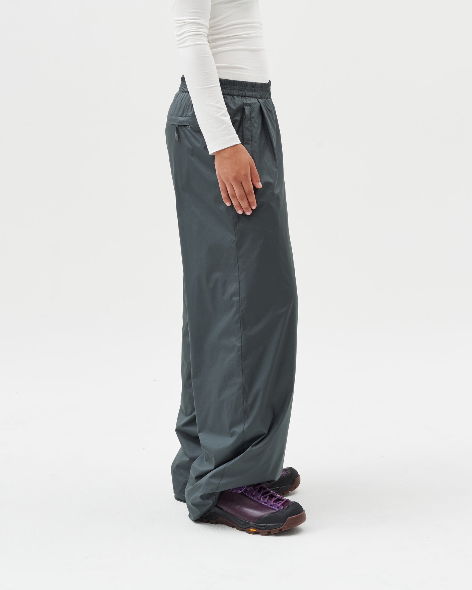 WINDPROOF TROUSER