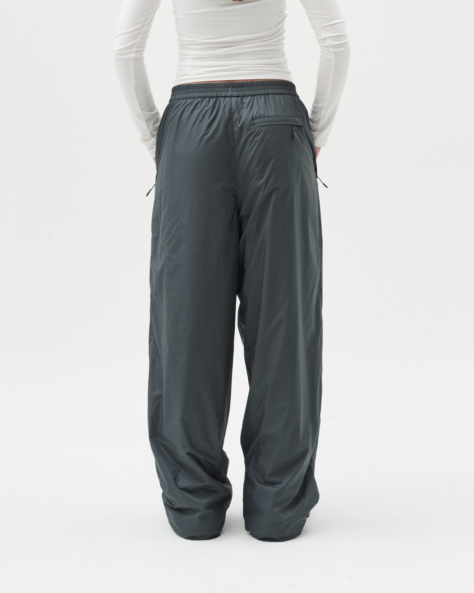 WINDPROOF TROUSER