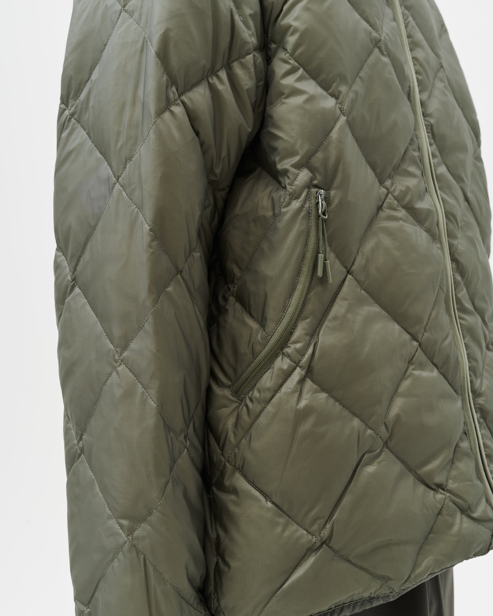 LIGHT DOWN HOODED JACKET