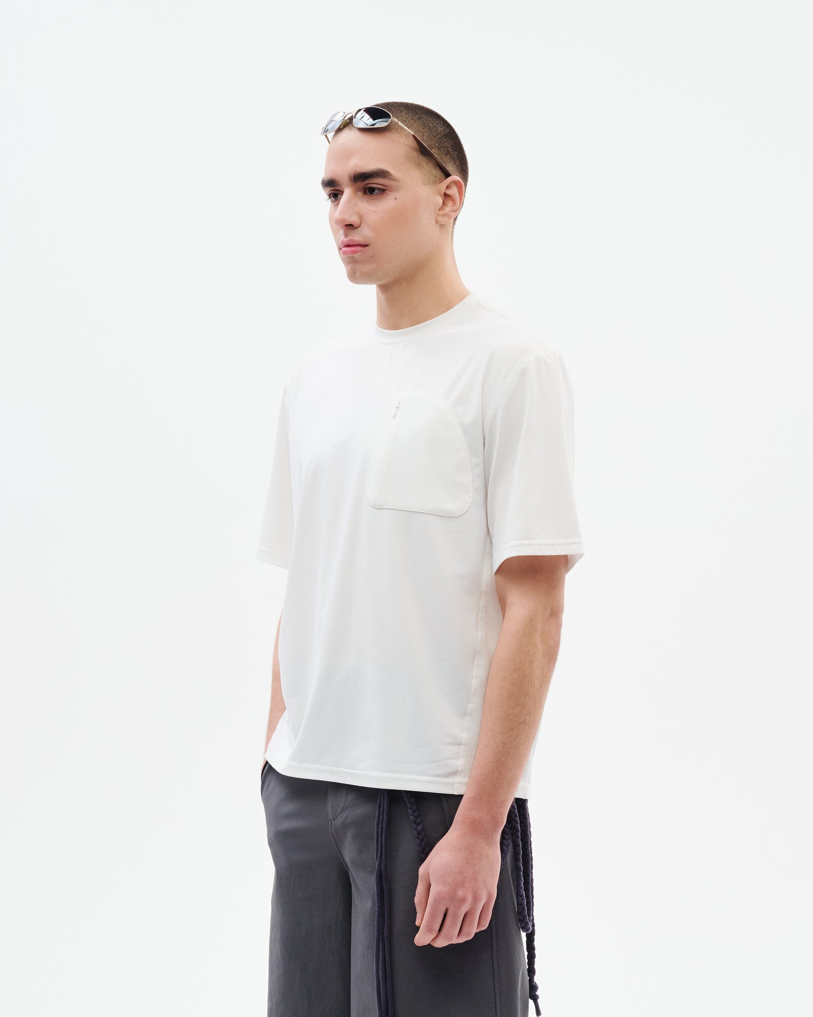 SHORT SLEEVE T-SHIRT