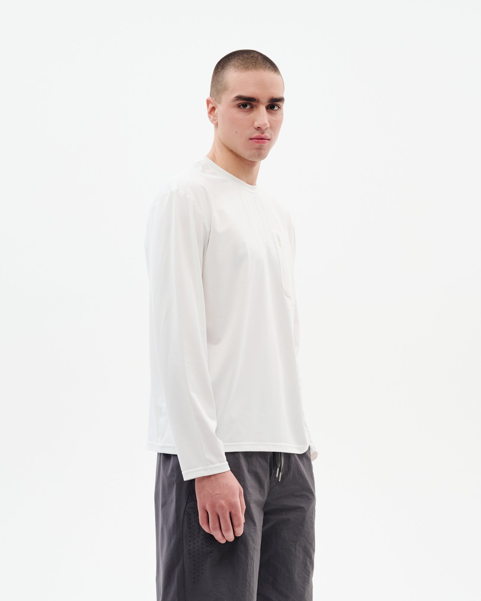 LONG SLEEVE T-SHIRT