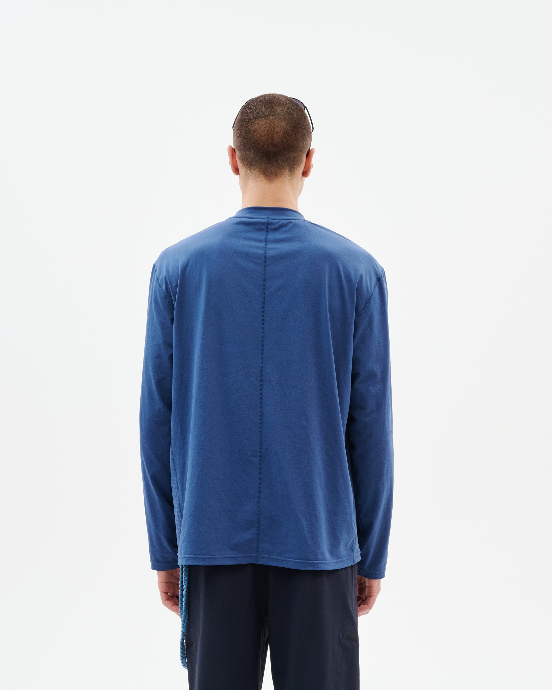 LONG SLEEVE T-SHIRT