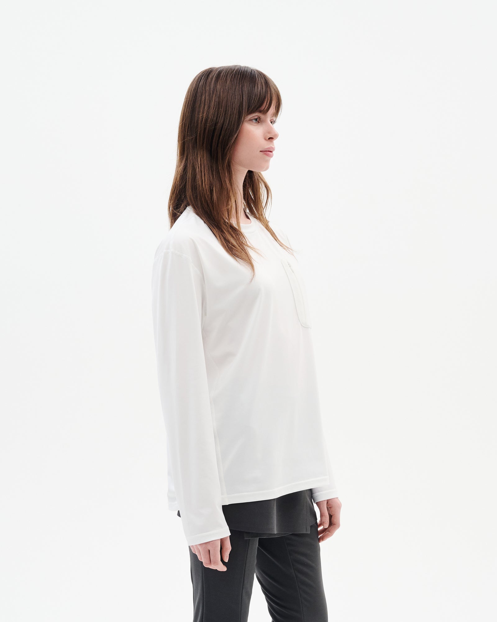 LONG SLEEVE T-SHIRT