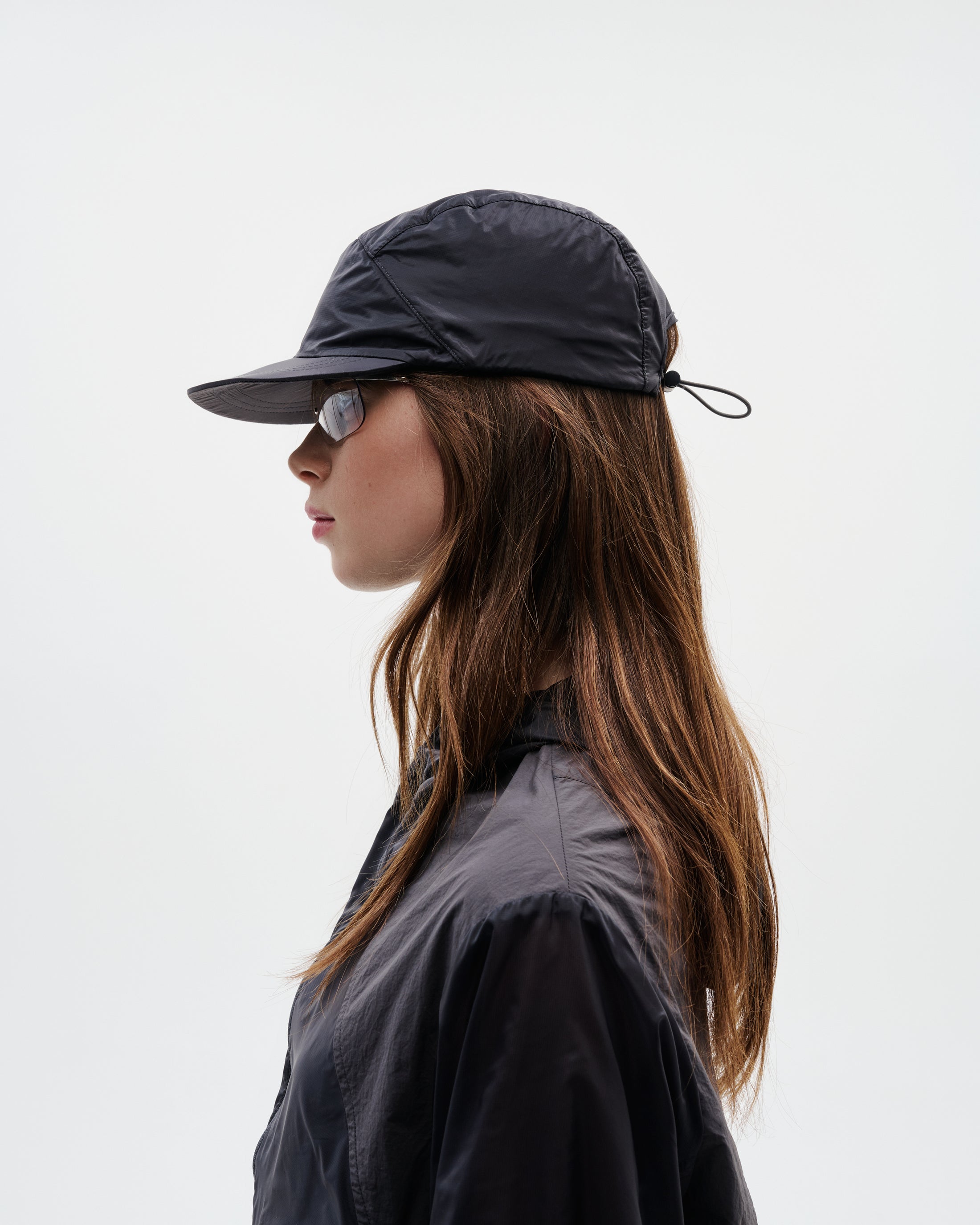 LIGHT TECHNICAL CAP