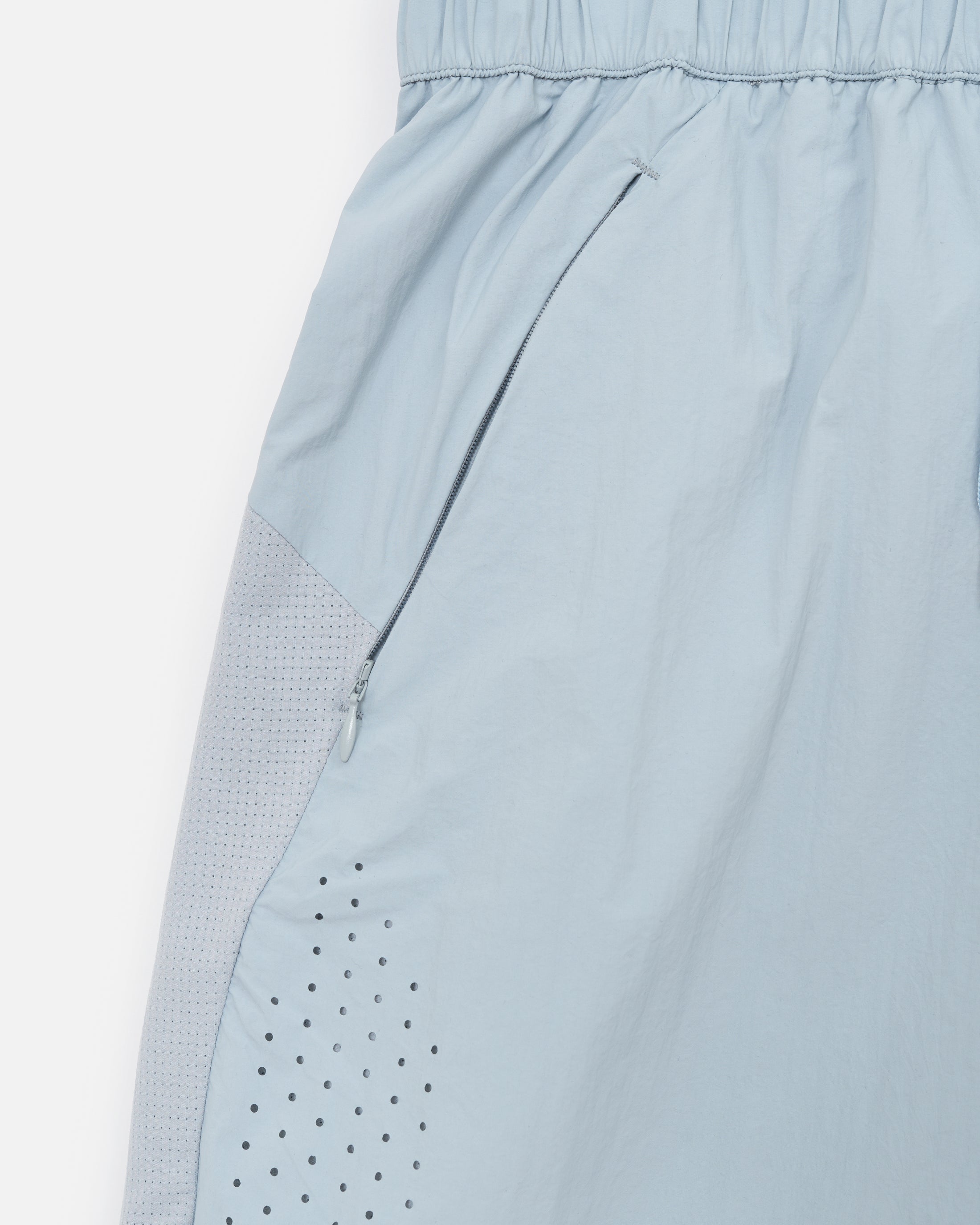 LIGHT TECHNICAL SHORTS