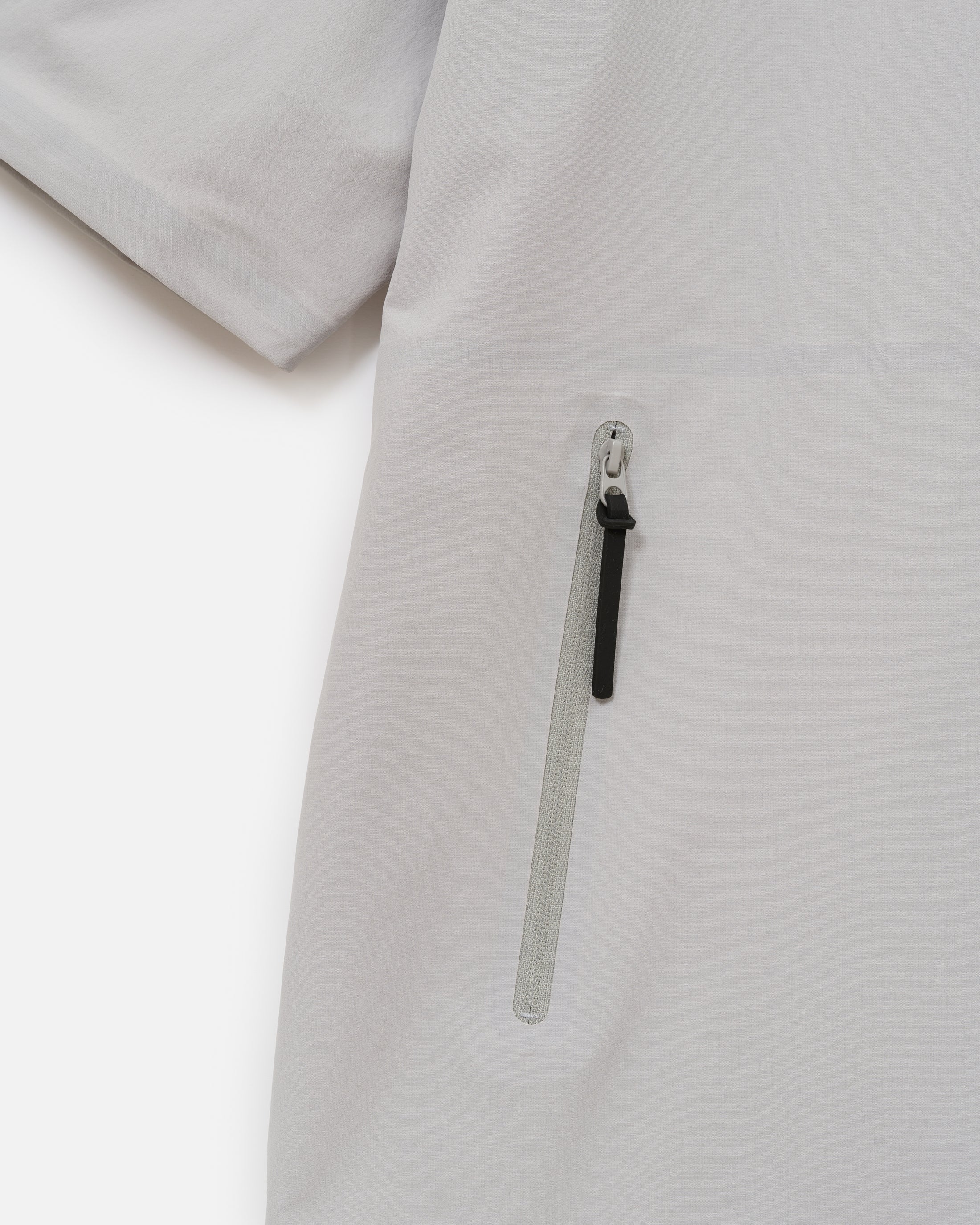 TECHNICAL SHORT SLEEVE SHIRT