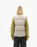 ELEMENT DOWN VEST media