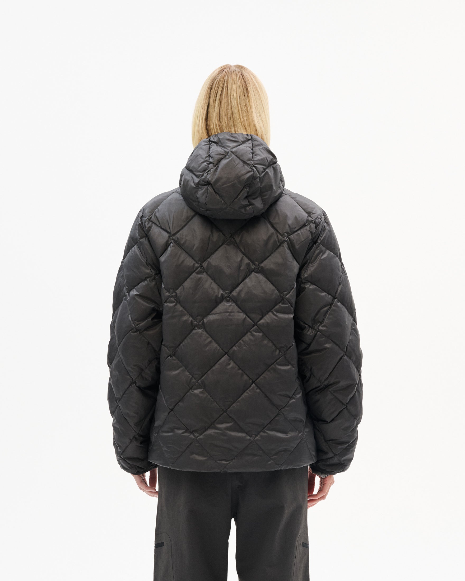 BASE LT DOWN HOODED JACKET