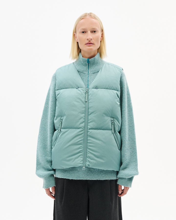 ELEMENT DOWN VEST hover media