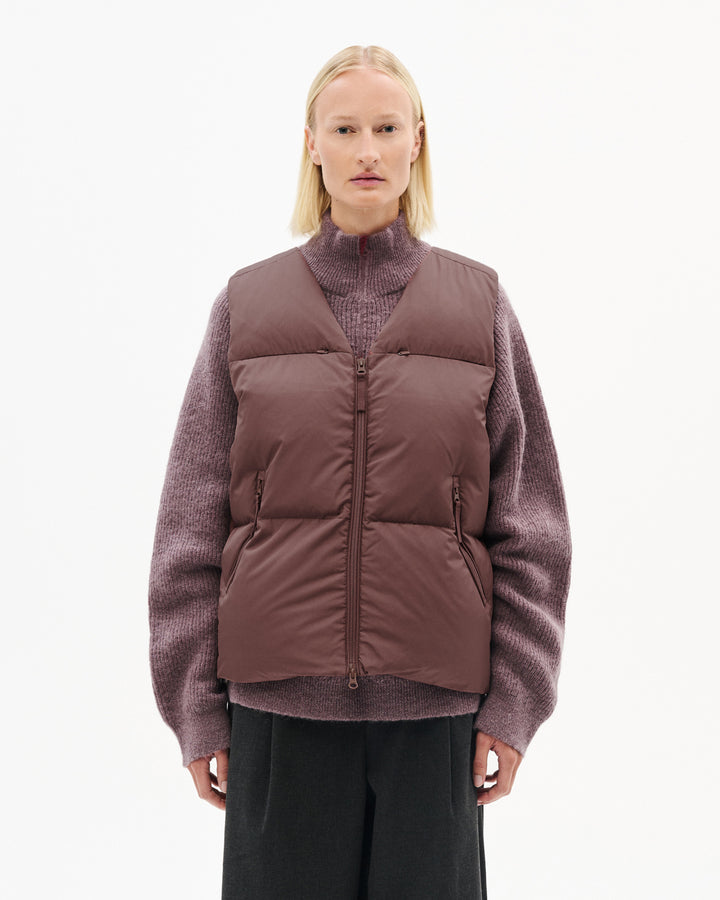 ELEMENT DOWN VEST hover media