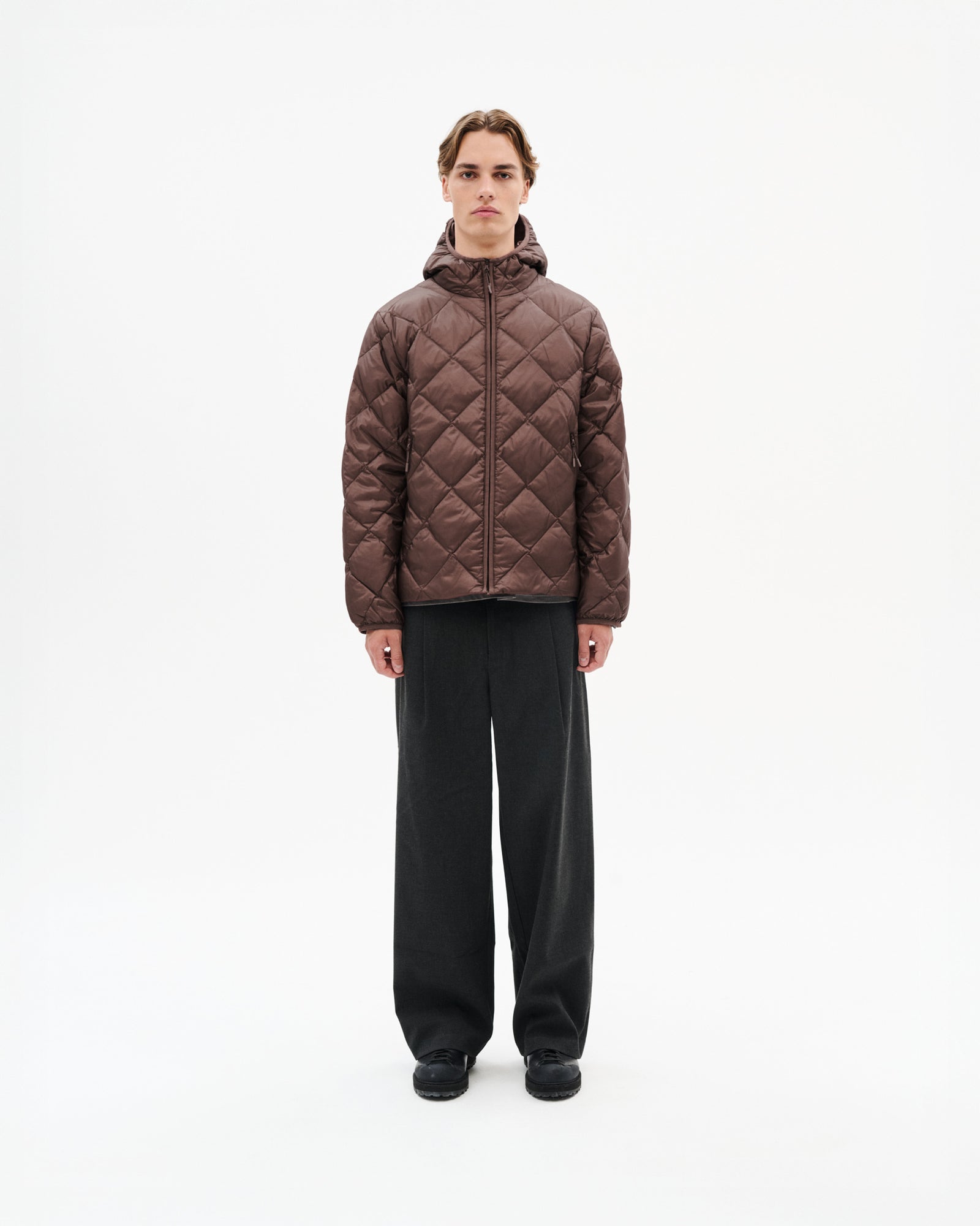BASE LT DOWN HOODED JACKET