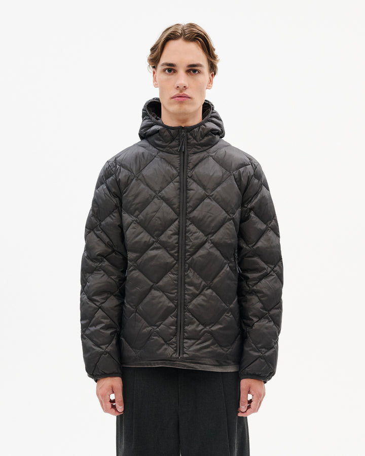 BASE LT DOWN HOODED JACKET media