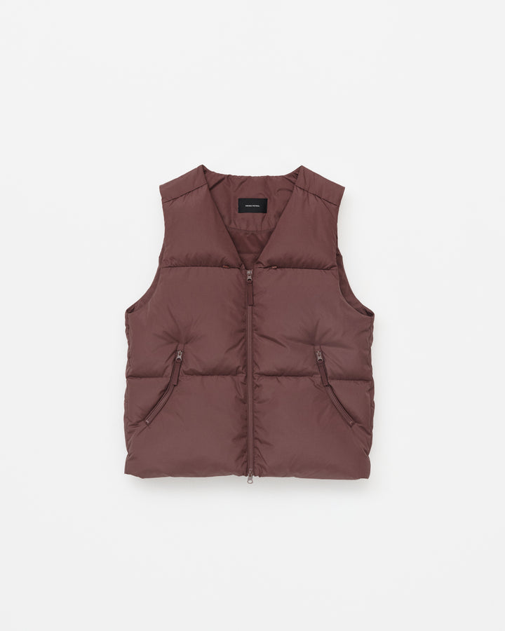 ELEMENT DOWN VEST flat model media