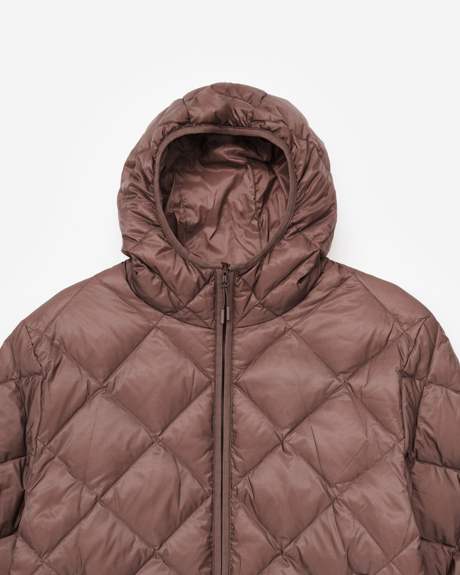 BASE LT DOWN HOODED JACKET