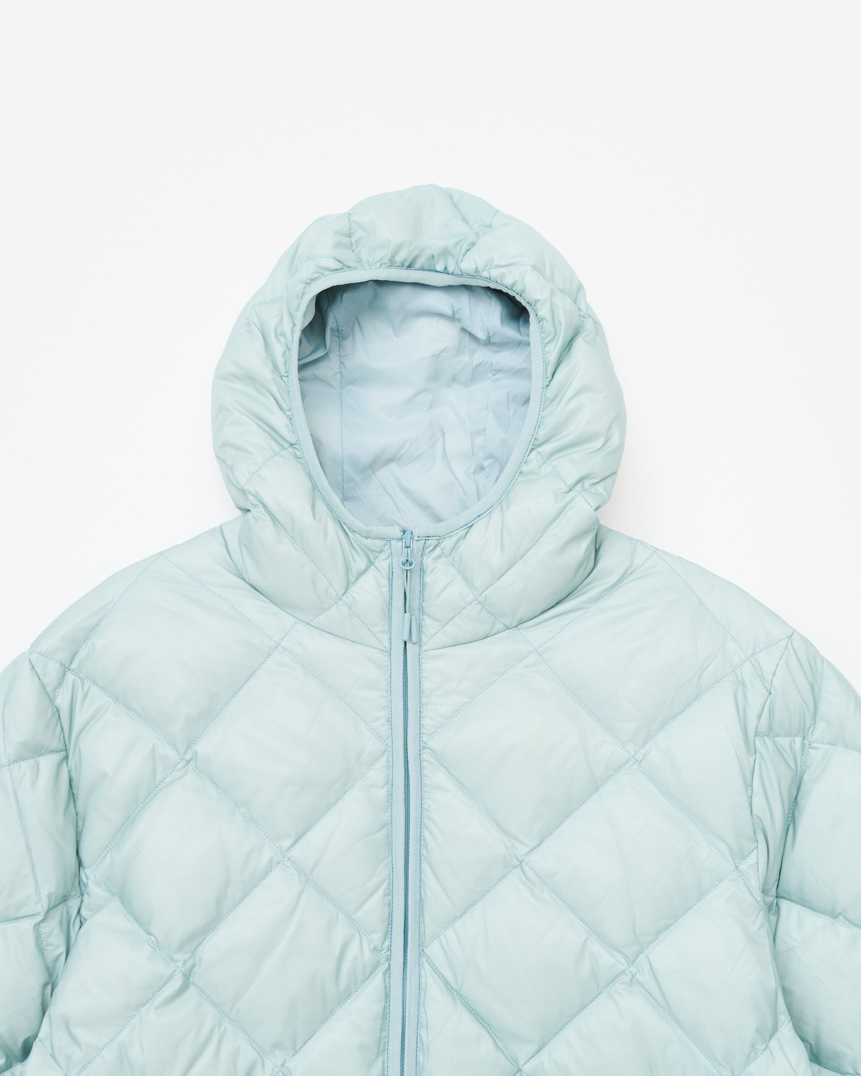 BASE LT DOWN HOODED JACKET