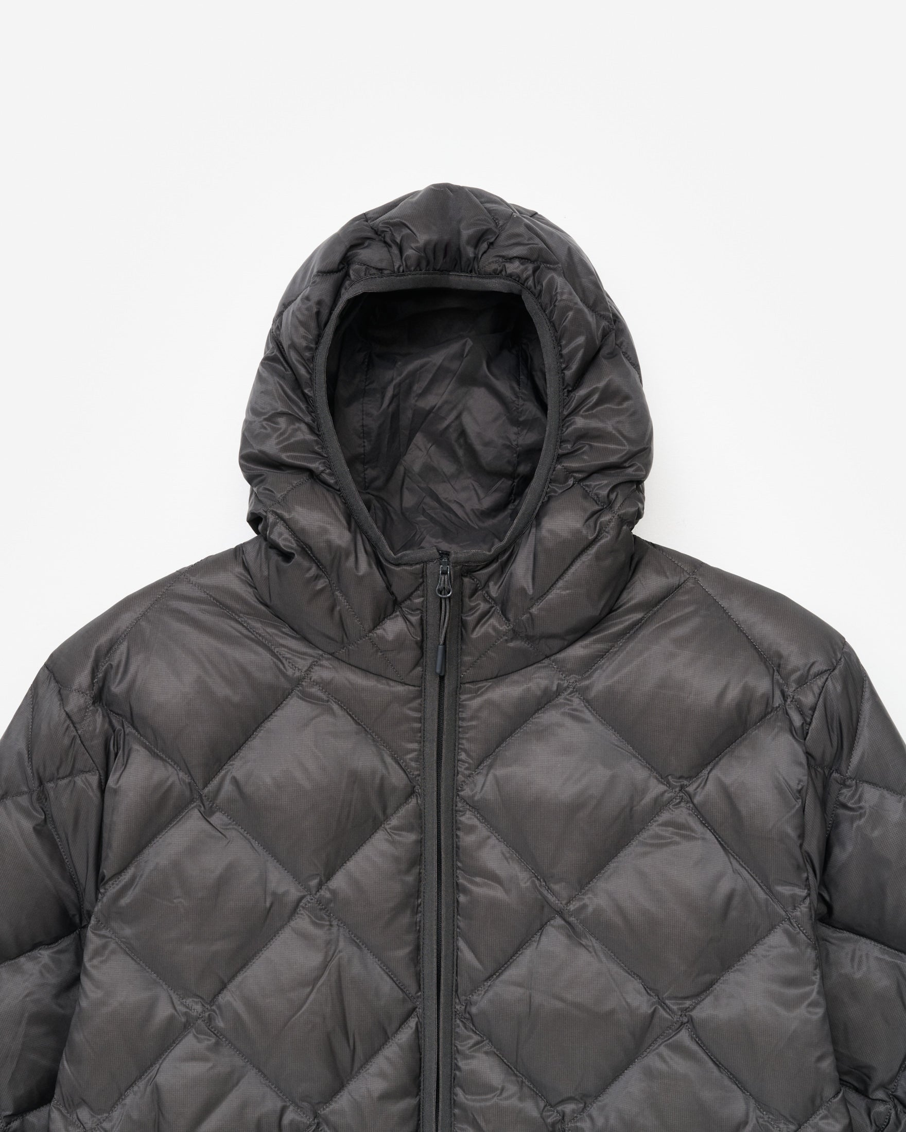 BASE LT DOWN HOODED JACKET
