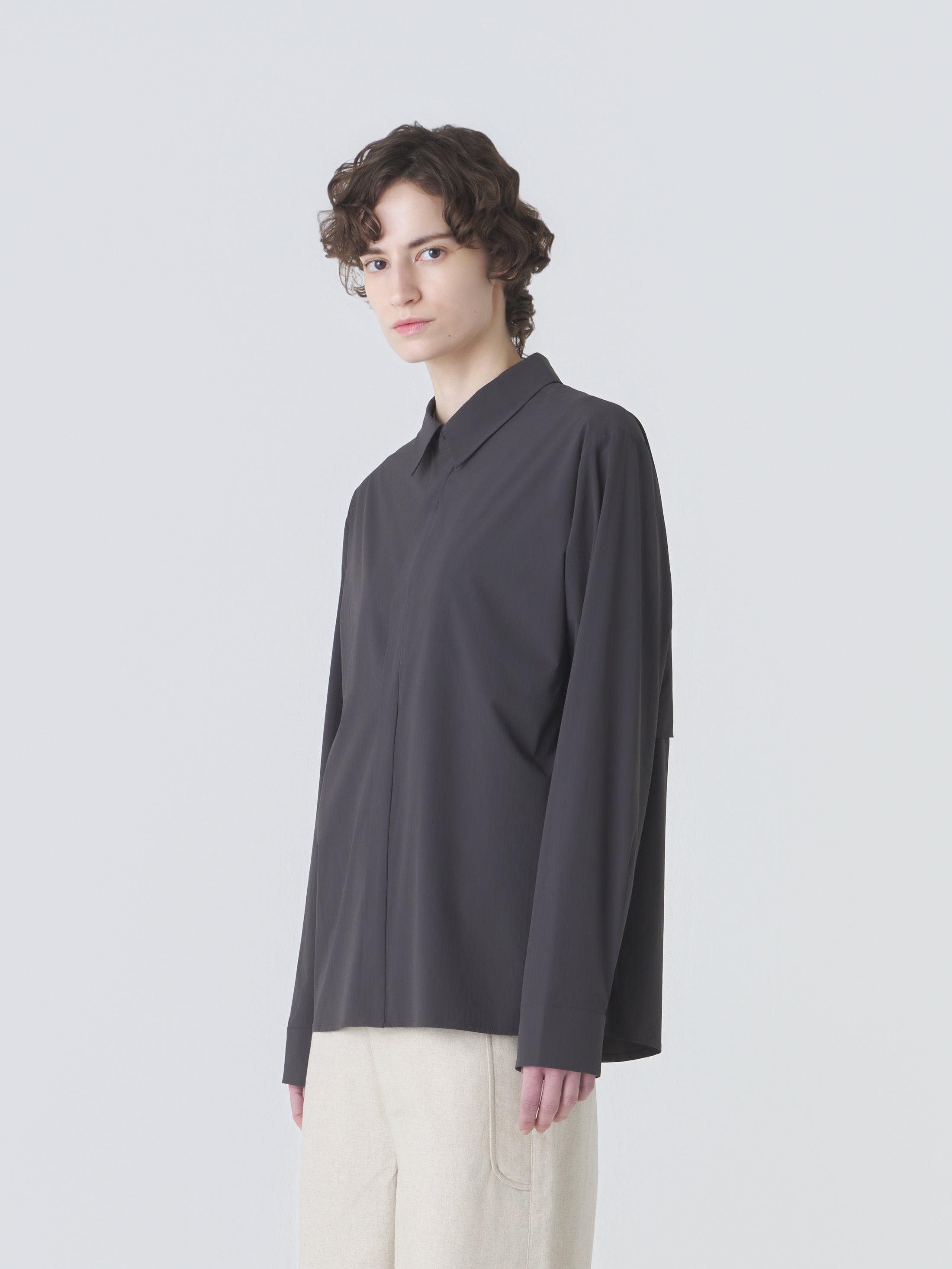 ALIGN BUTTON UP SHIRT
