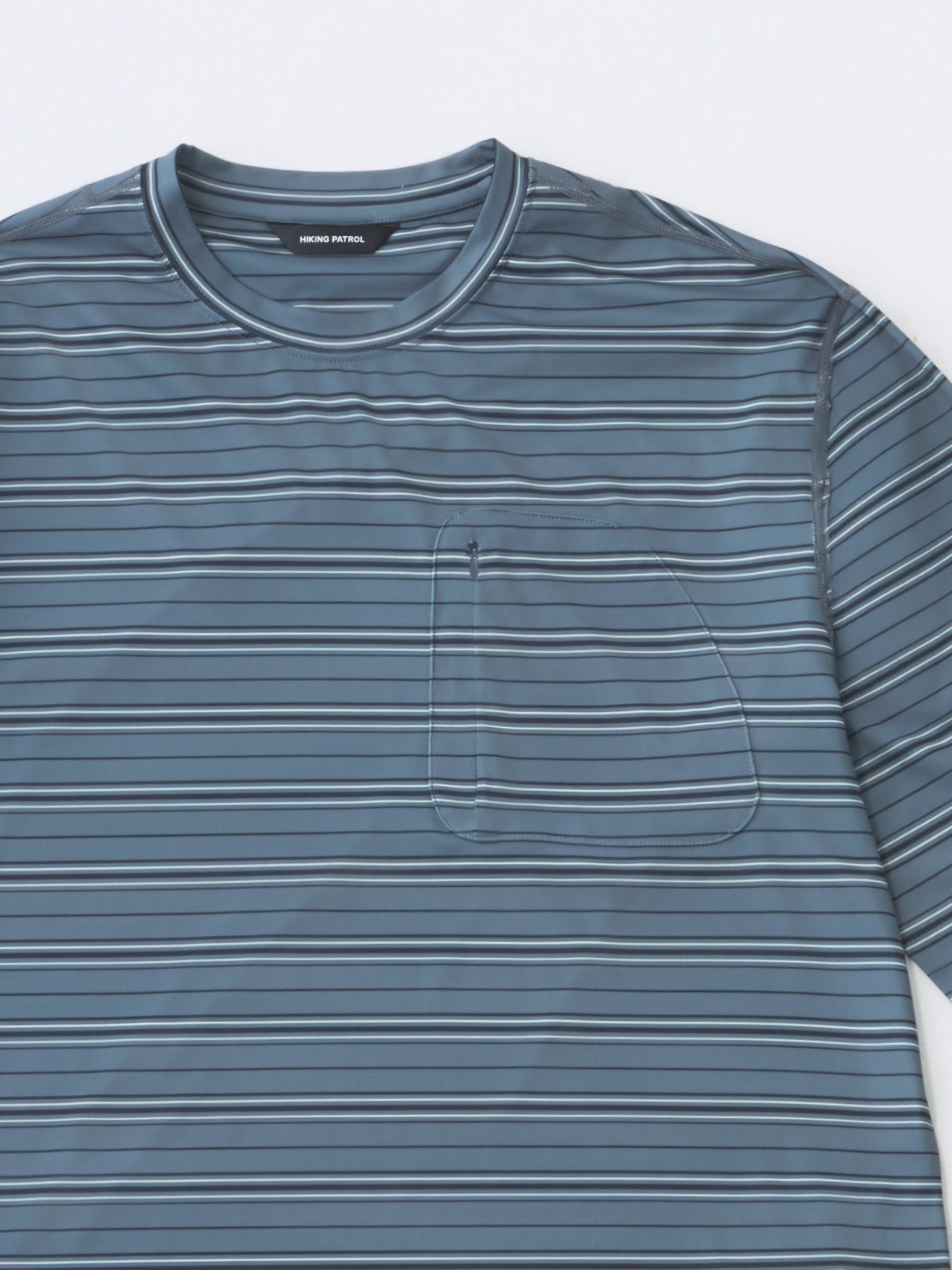 STRIPED LONG SLEEVE T-SHIRT