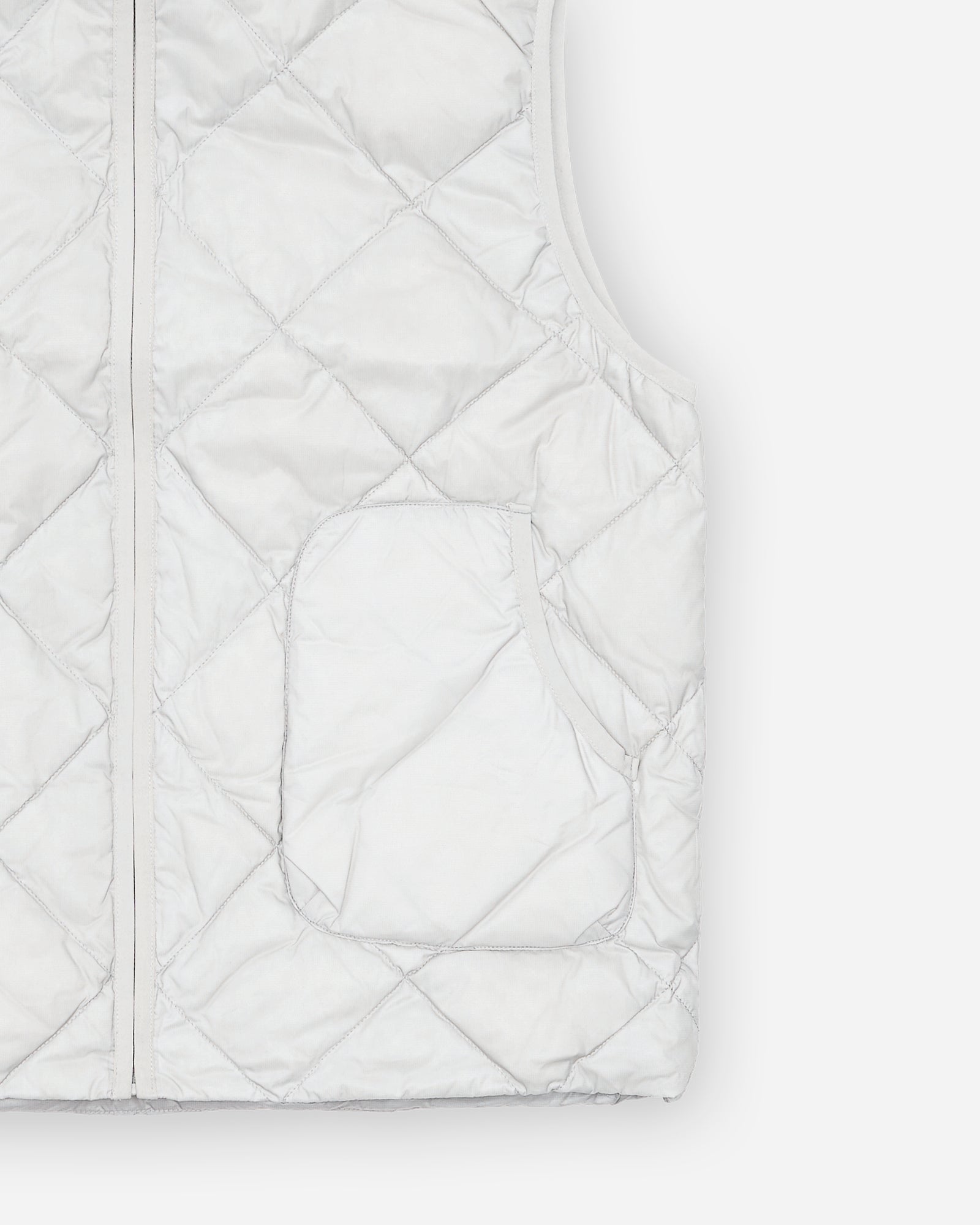 LIGHT DOWN VEST