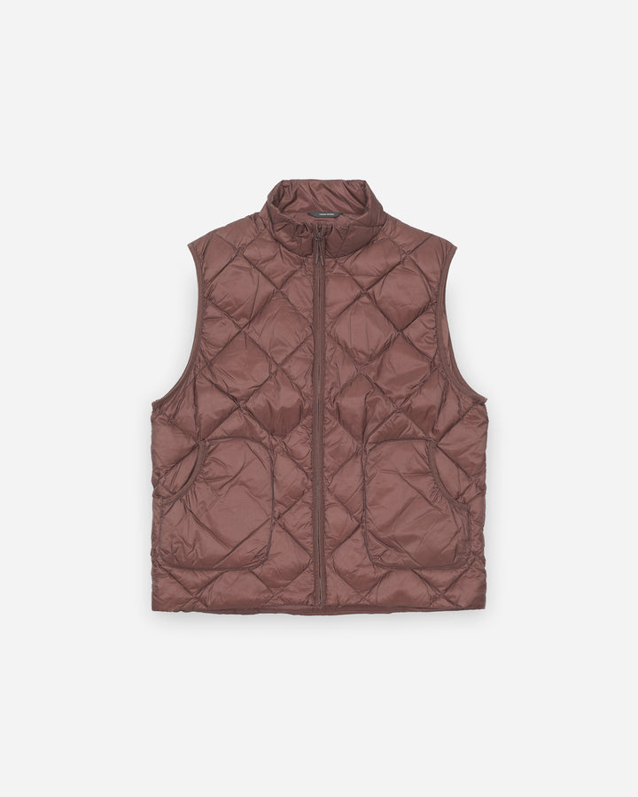 BASE LT DOWN VEST media