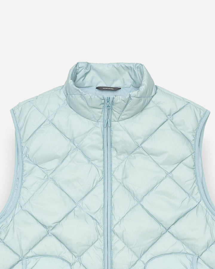 BASE LT DOWN VEST hover media