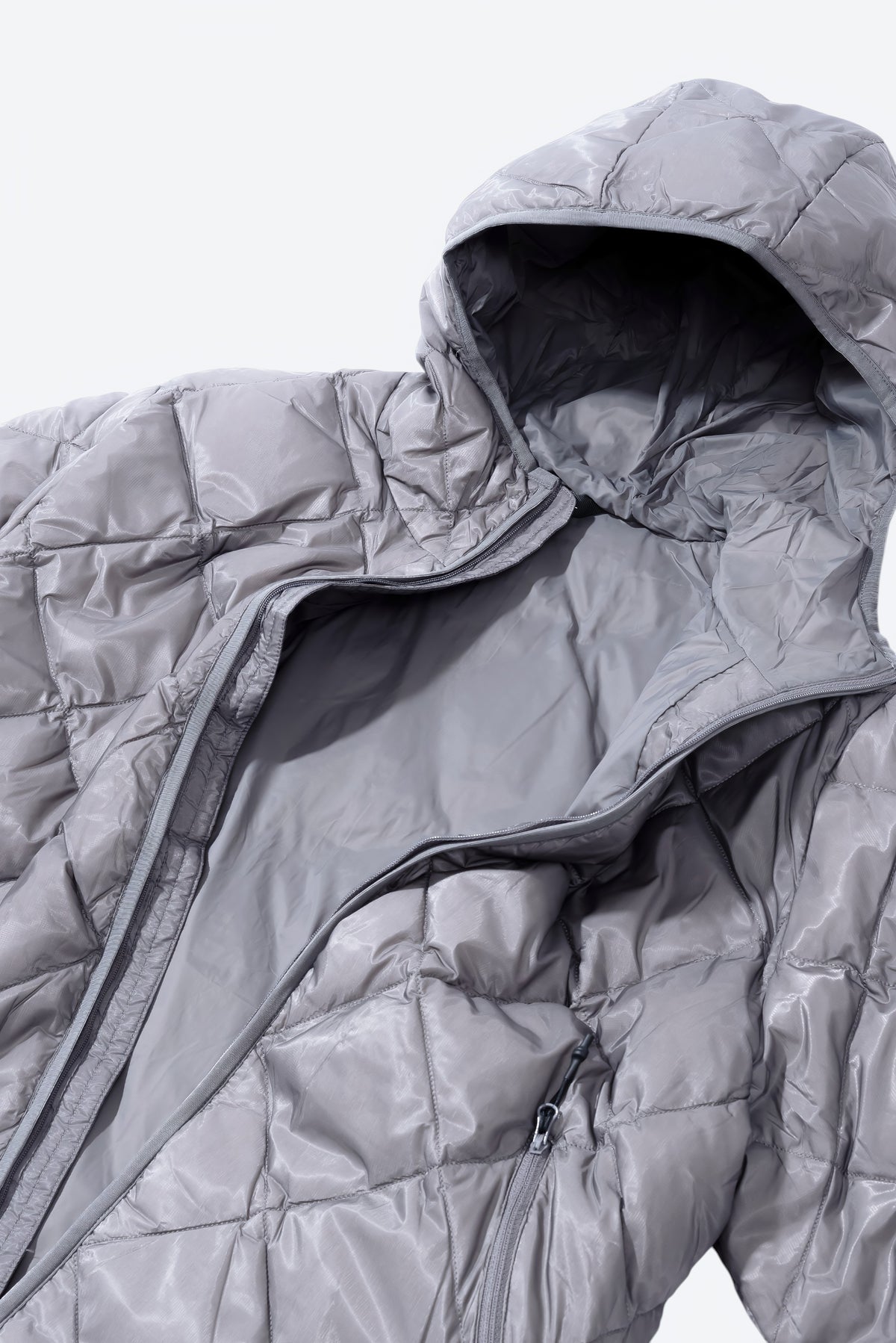 BASE LT DOWN HOODED JACKET