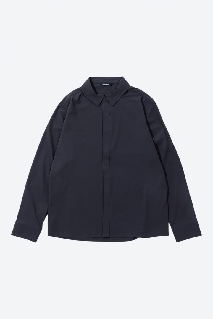 ALIGN BUTTON UP SHIRT flat model media